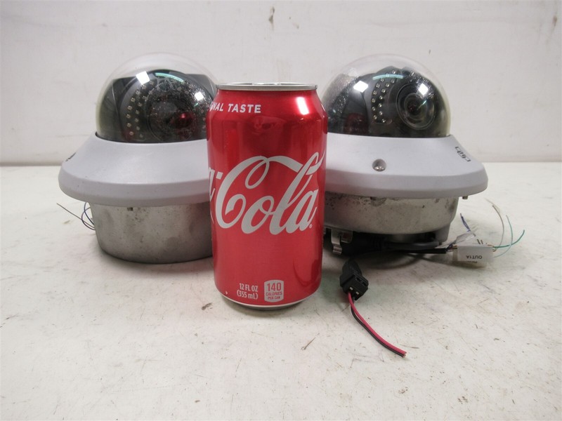 Lot of 2 Interlogix TVD-3204 IP Dome Cameras TruVidion 3.0MP POE IR Motorized