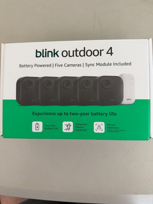 BRAND NEW BLINK Outdoor 4 (4th Gen) 5-Camera Security System w/ Sync Module Core