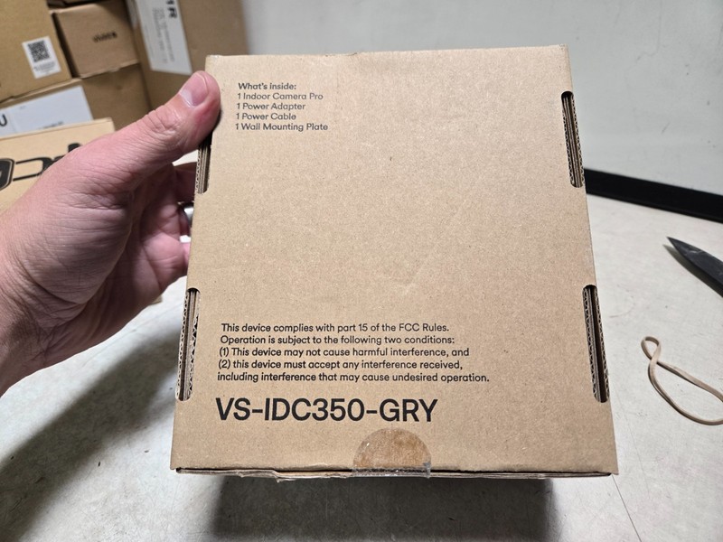 Vivint Indoor Camera Pro 1080p Wi-Fi Wired Indoor IP Camera VS-IDC350-GRY SEALED gallery