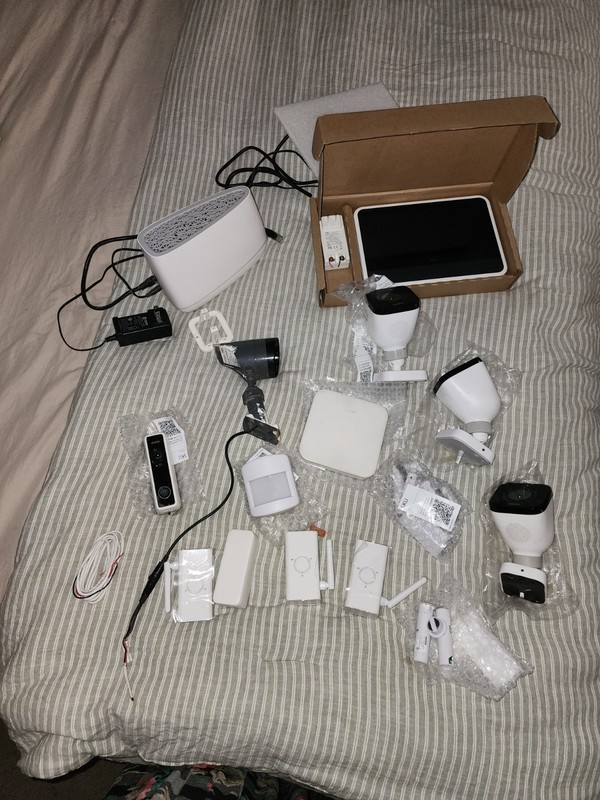 Vivint Camera System Lot