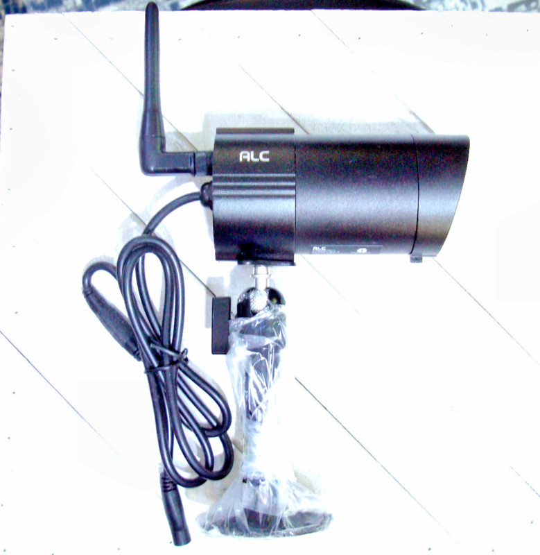 ALC Wireless Security Camera – AWSC25 Complete with Power and Extension Cable