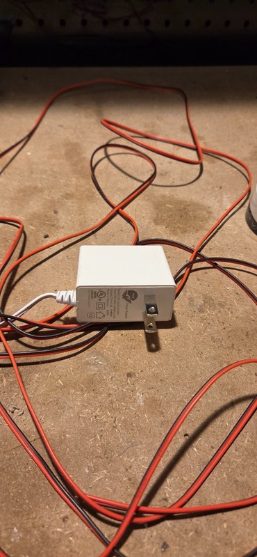 Alarm.com ADC-V722W Camera gallery
