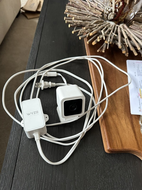 Wyze V3 Wired Indoor/Outdoor Security Camera – plus Outdoor Power Adapter