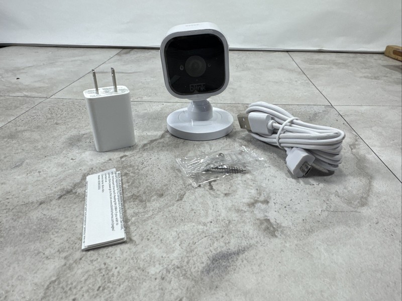 Blink G8V1-9000-1403-6FTJ White Indoor 2-Way Audio Mini Smart Security Camera