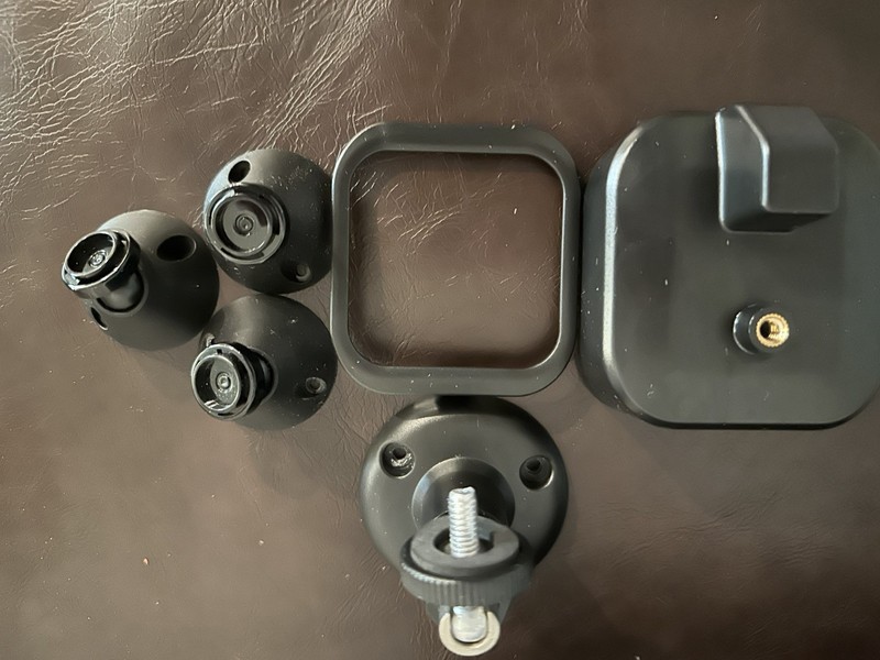 Blink Indoor/Outdoor - 4 Camera Kit + Sync 2 module + Blink Floodlight mount gallery