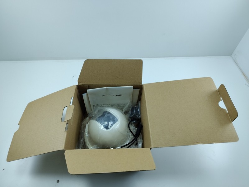 Samsung SCD-1080P Hig Resolution Colour Varifocal Internal Dome Camera gallery