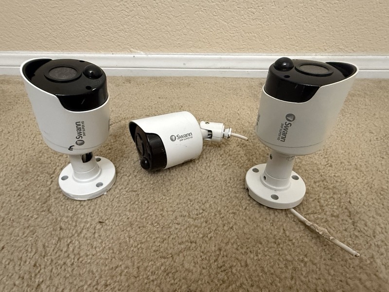 Lot of 3 Swann PRO-5MPMSB Security Camera
