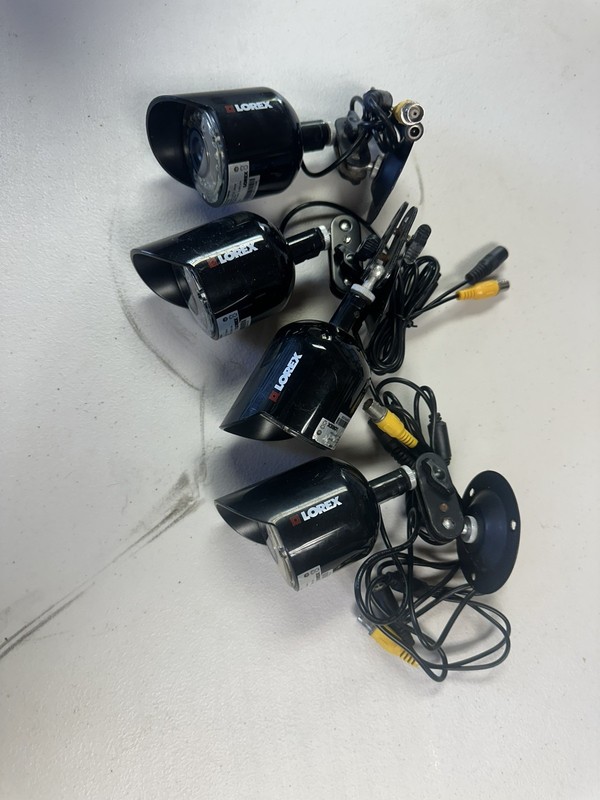 Used Lorex MC7662 Security Bullet Camera w/ Night Vision SET OF 4 Untested gallery