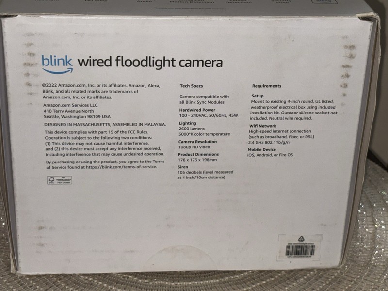 Blink Wired Floodlight Camera Smart Security Camera 2600 Lumens HD Live View NEW gallery