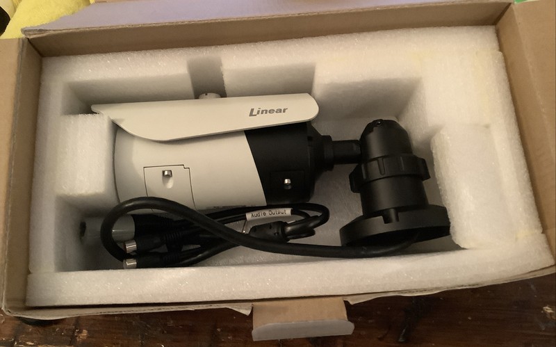 Linear LV-B3MDI-312 3MP IR WDR Outdoor Mini-Bullet Camera IP66 Day/Night, Motion gallery