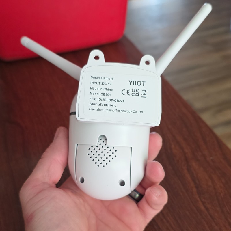 YIIOT CB201 Wi-Fi IP Surveillance Camera, Night Vision, Indoor/Outdoor, White gallery