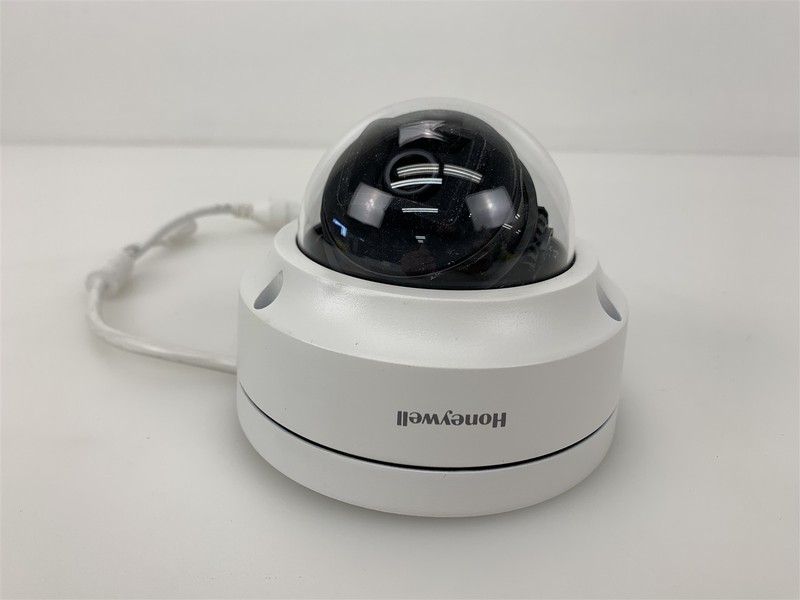 Honeywell HC30W45R3 IR Dome 5MP 2.8mm gallery