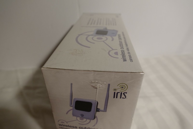 New Sealed Iris Wireless Outdoor Security Camera 720p Day Night Vision 474322 gallery
