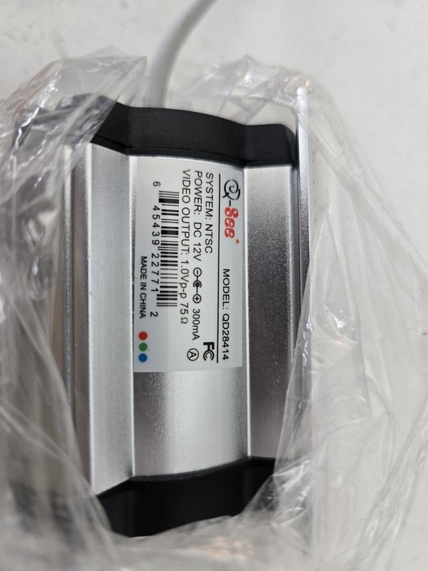 Q-SEE QD28414 & QD28414W Outdoor/Indoor Color CCD Cameras gallery