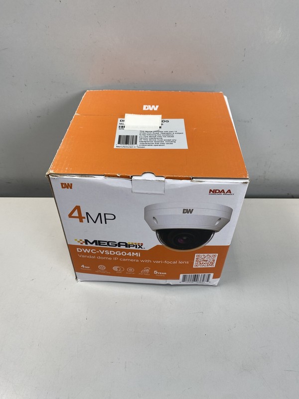 Digital Watchdog MEGApix DWC-VSDG04Mi 4MP Outdoor Security Camera W/Night Vision gallery