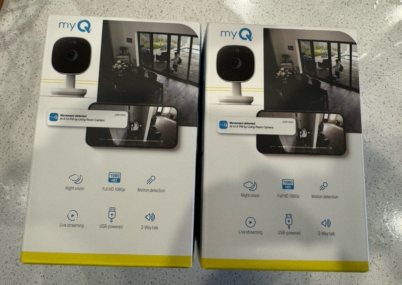 (2) Chamberlain myQ Smart Indoor Home Security Camera MYQ-C13AXXW Full HD 1080p gallery