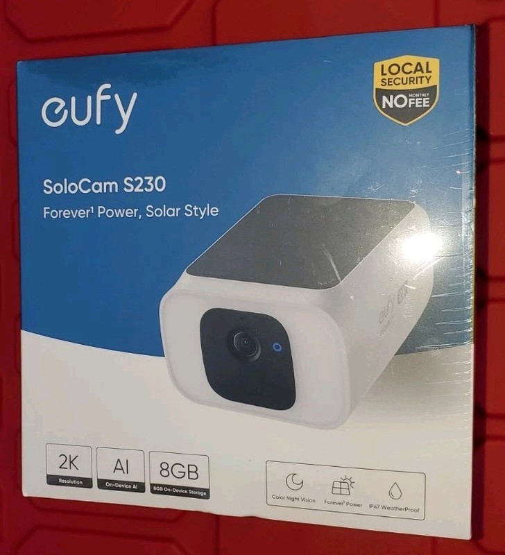 eufy SoloCam S230 / S40 2K Solar Security Camera Spotlight Outdoor Wireless- NEW gallery