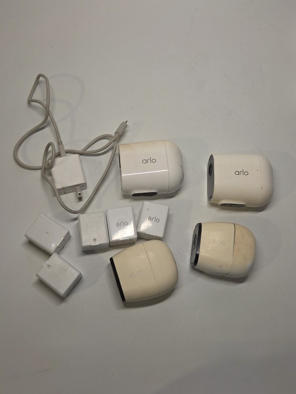 Arlo Wireless Security Cameras Lot of 4 No Base Station Untested Parts Repair