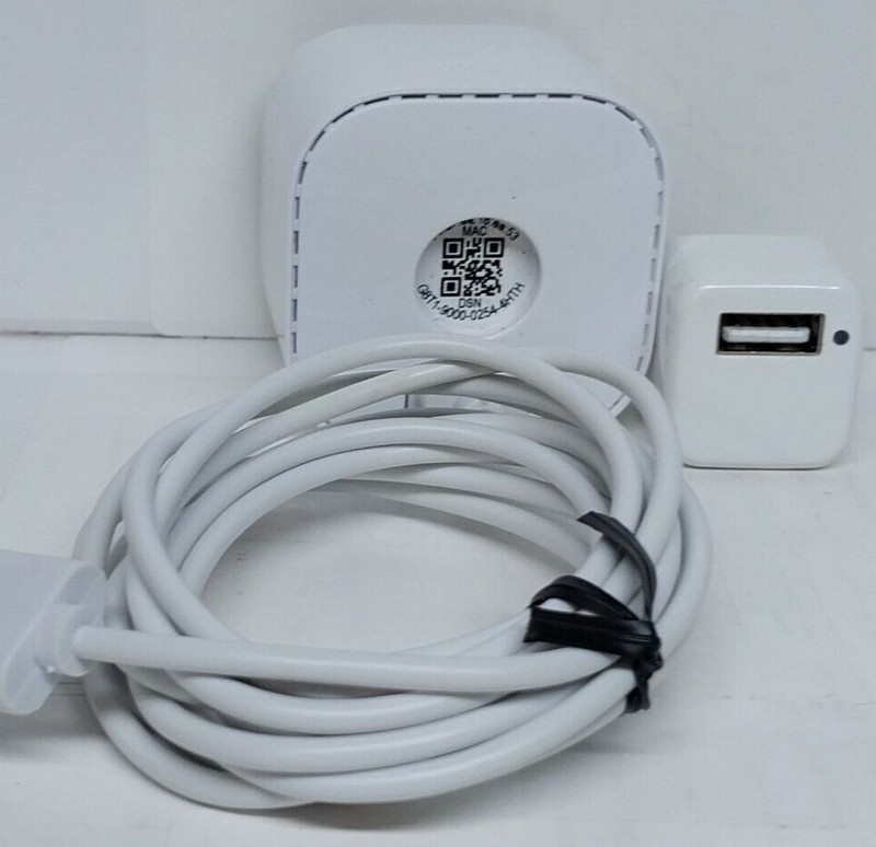 Blink BCM00300U Mini Indoor Plug-in Smart Security Camera w/ Power Plug gallery