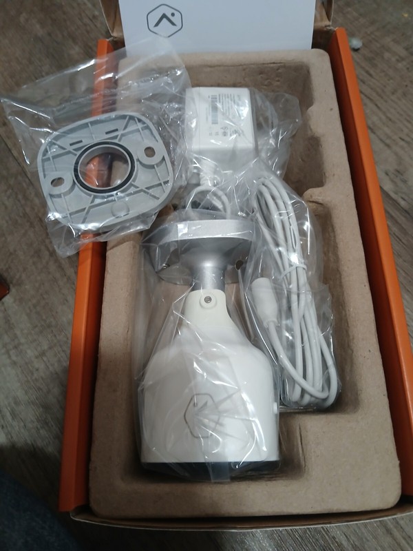 Alarm com INDOOR/OUTDOOR Wireless HD 1080p IP IR HDR camera-ADCV723X gallery
