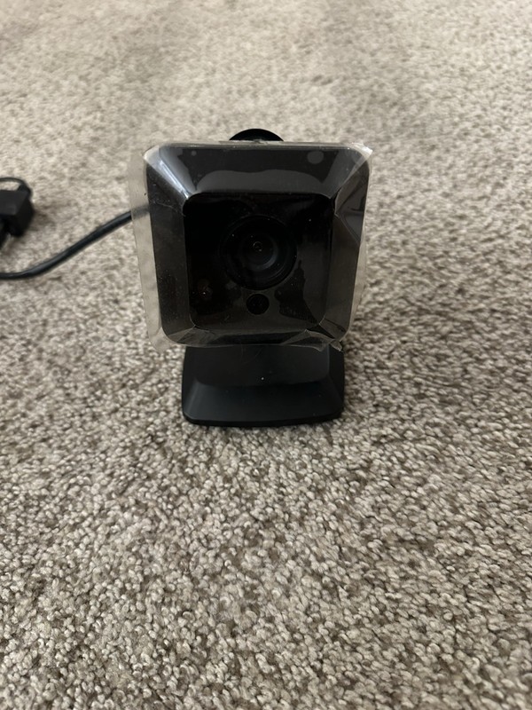 Sercomm ICamera2 Indoor Security Camera With Cable & Mount gallery