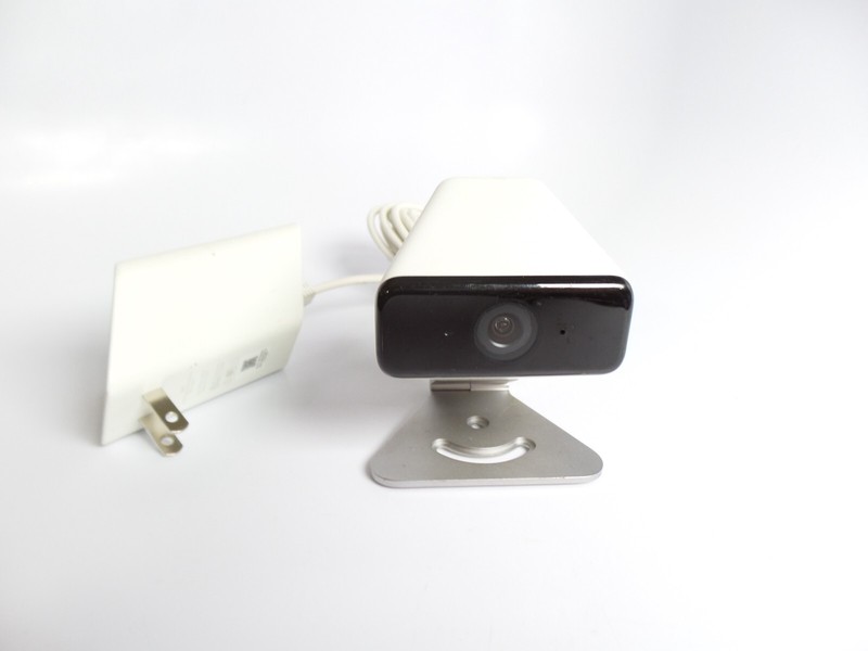 Comcast Xfinity XCAM Security Surveillance Camera with XW3 Power Adapter