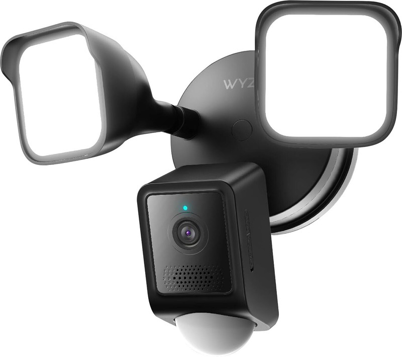 Wyze - Wired Outdoor Wi-Fi, 2800 Lumen Floodlight Home 2k Security Camera v2 ...