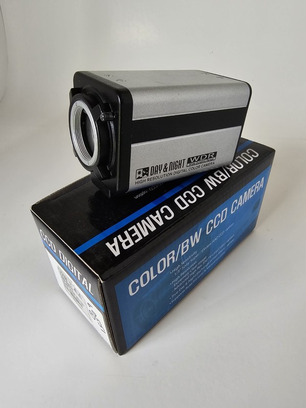 CCTV STAR SB-620W ISYNC Box security camera True 620/700TvL - NEW IN BOX gallery