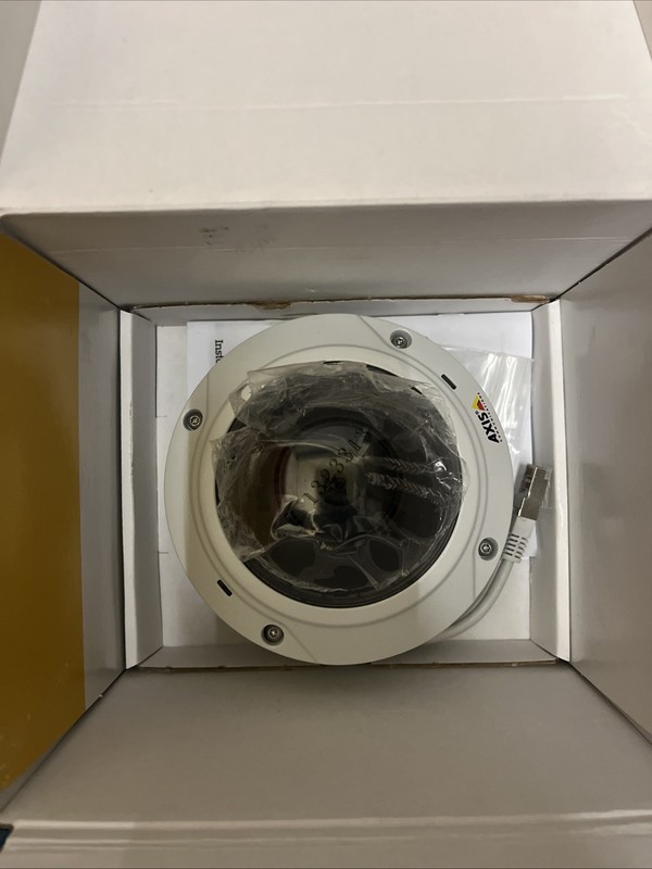 Axis M3027-PVE Dome Network Camera (0556-001) | Open Box gallery