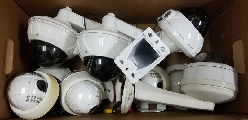 ⭐️⭐️⭐️⭐️⭐️ Vandal Dome Security Cameras Various Models w Brackets **AS IS**