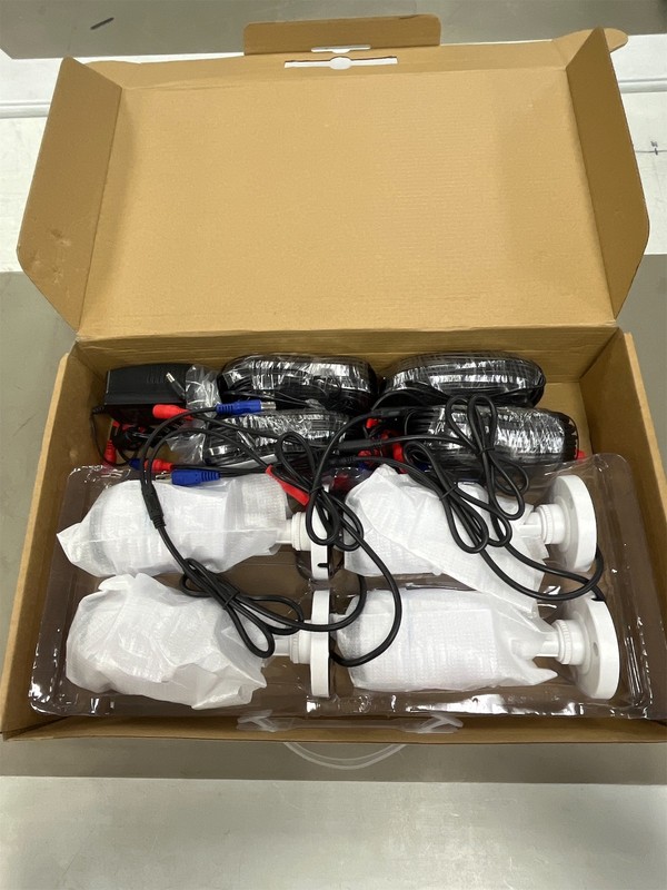 ZOSI HD D/N DIGITAL SECURITY CAMERAS 4-PACK