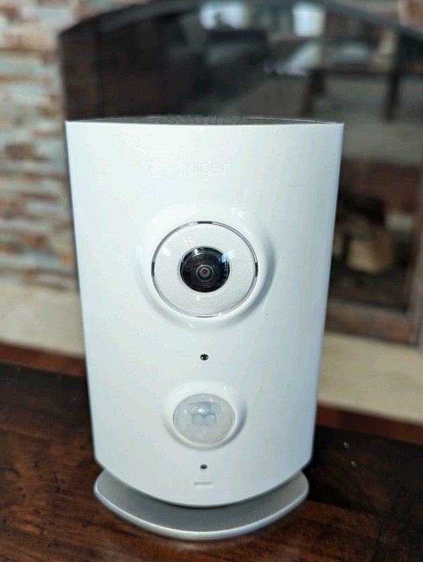 Never Used! iControl Piper Classic All-in-One Security System Camera gallery