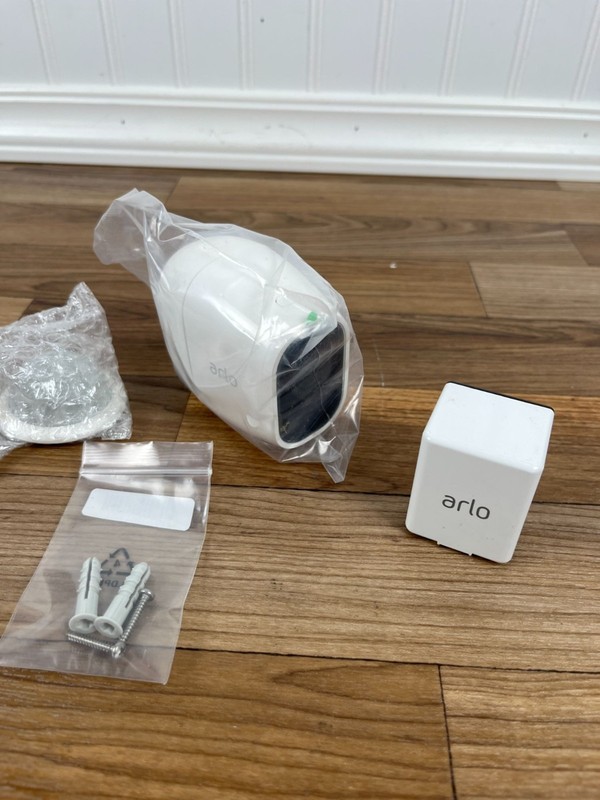 BRAND NEW Arlo Pro 2 HD 1080 Add-on Camera VMC4030P w Battery gallery