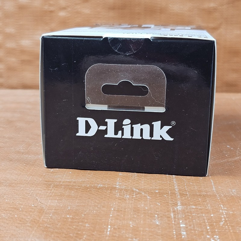 D-Link Cloud Camera 1100 DCS-932L Day/Night Network White gallery