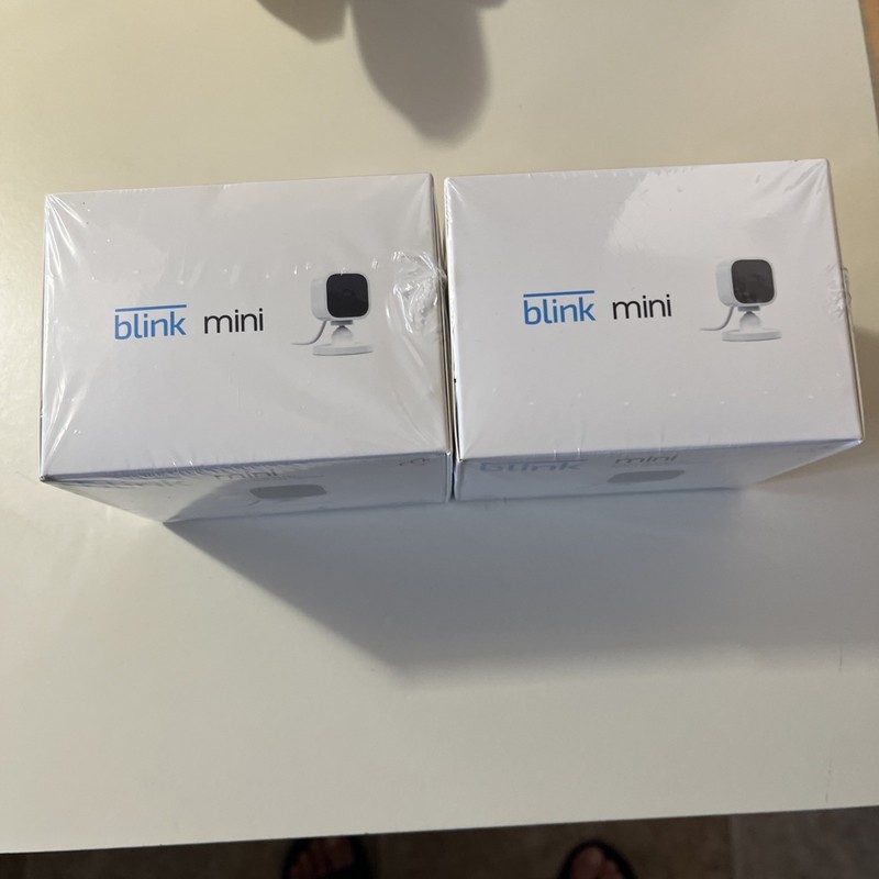 Blink - Mini Indoor 1080p Wi-Fi Security Camera (2-Pack) - White NEW SEALED gallery