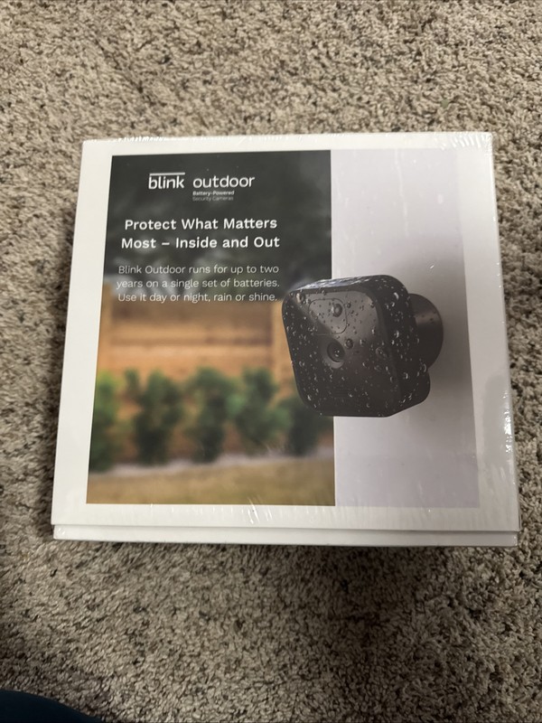 Brand New blink outdoor Battery Powered Security Cameras - 2 Camera System gallery
