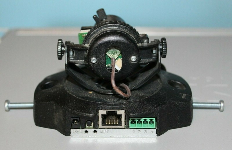 Axis p3301 IP wall/ceiling mountable camera with white dome gallery