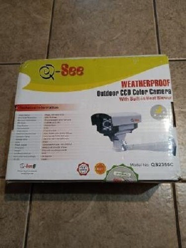 Q-See QS2350C Weatherproof OUTDOOR CCD COLOR Camera Kit W Built-in Heat blower