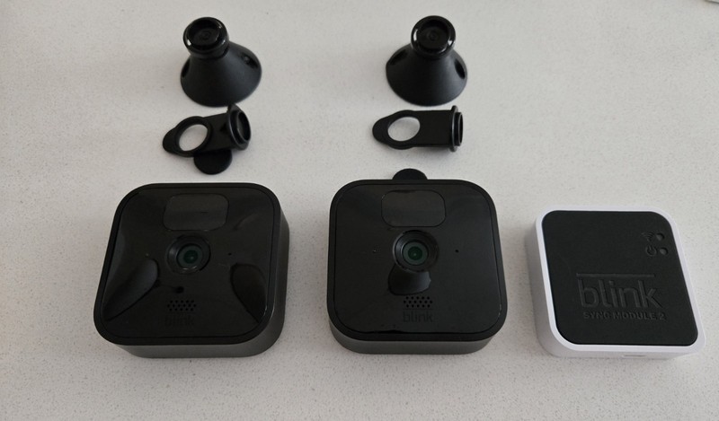 Blink - Sync Module + 2 Outdoor Cameras (3rd Gen) Wireless 1080p Security System gallery