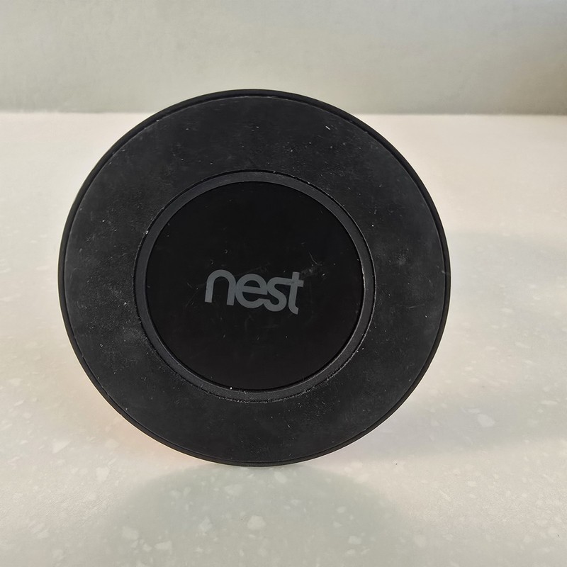 Google Nest Cam Indoor Security Camera A0005 w/ Stand - No Power Chord gallery