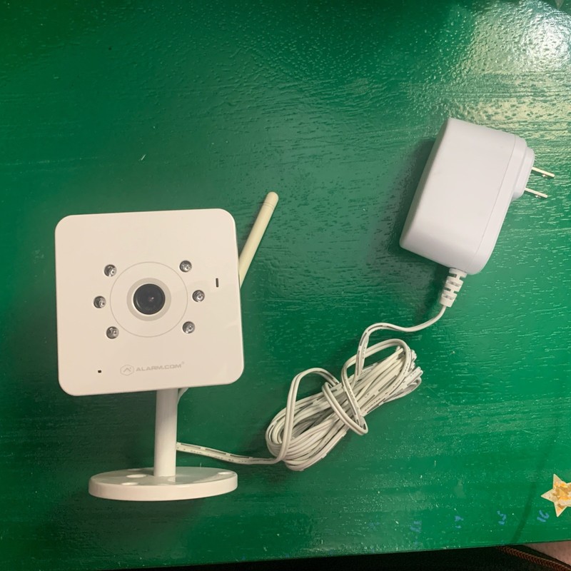 Alarm.com ADC-V520 WiFi Security Camera w/ Power Adapter – Tested Working gallery