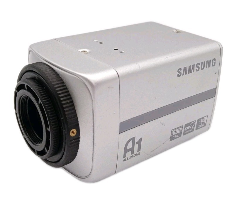 Samsung Digital Color Security Camera 600 TVL Color Day Night SCC-B2335N. XDR