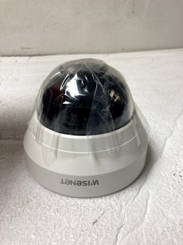 Wisenet LND-6022R Wired Indoor Dome Security Camera gallery