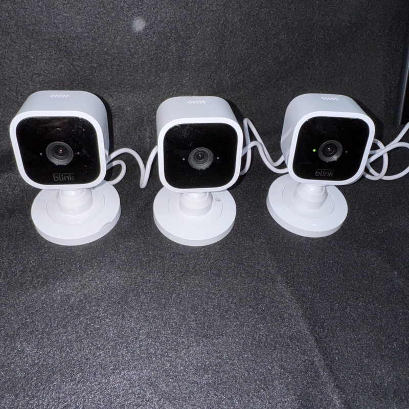 BLINK Lot Of 3 Mini Indoor Wi-Fi Security Camera G8V1 White