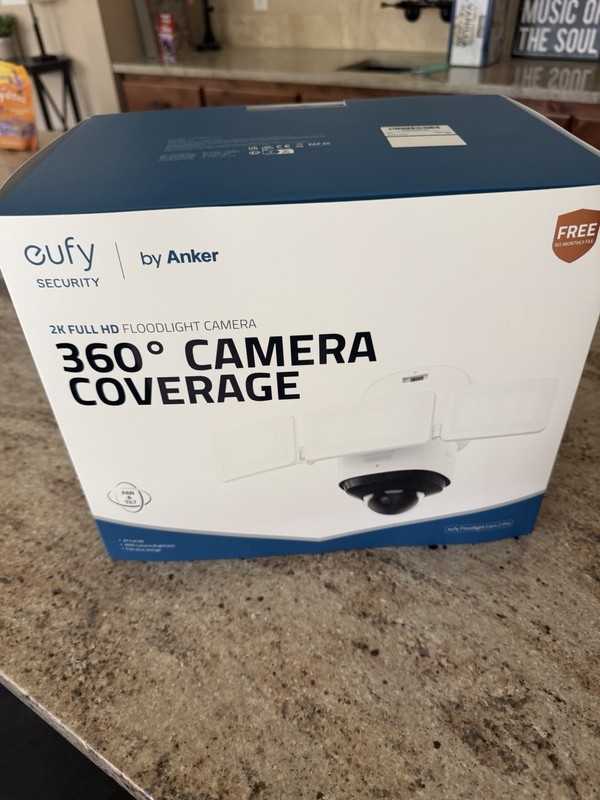 Eufy T8423 360 Degree Pan & Security Floodlight Cam 2 Pro – White