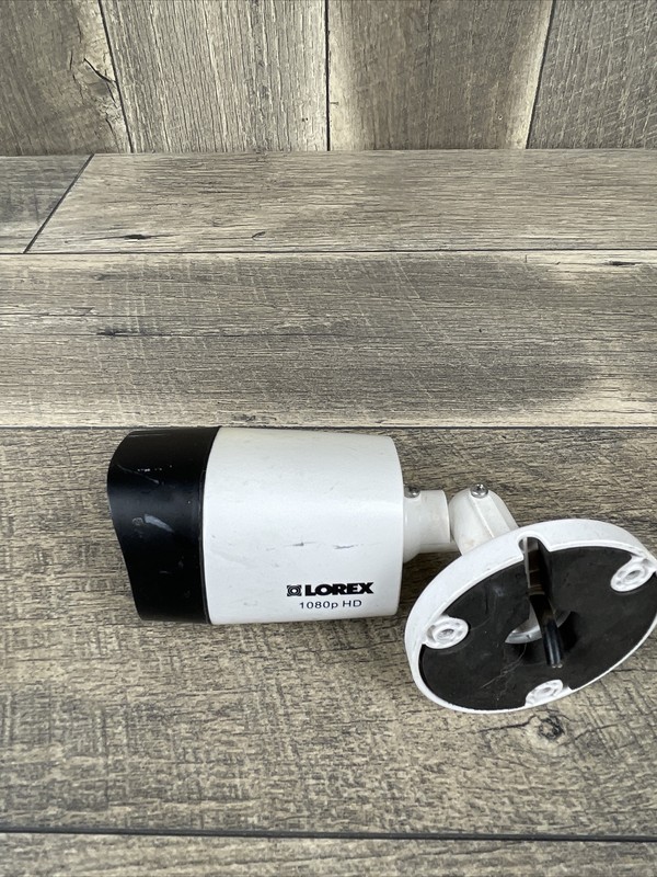 Lorex LBV2521-C White 1080p Night Vision Security Camera ⚠️for Parts⚠️ gallery