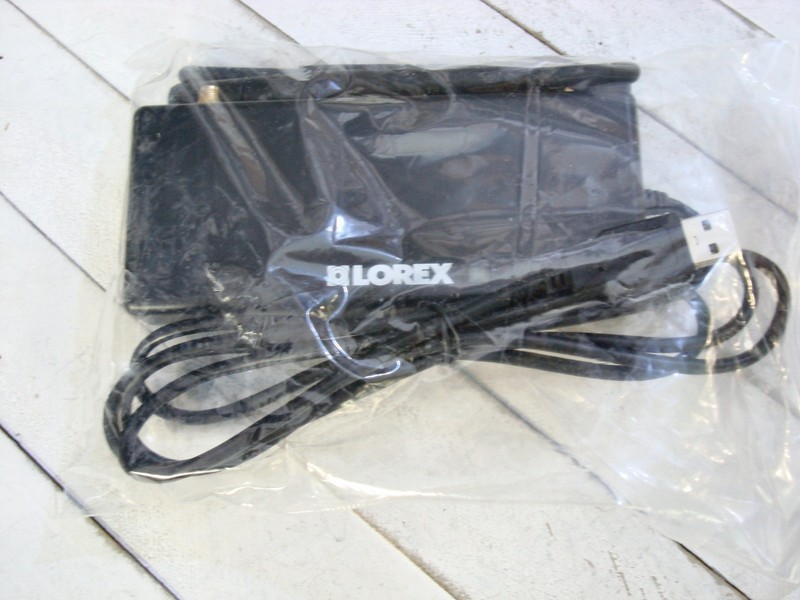 Open Box - Lorex LWU3720-W 4 Channel 1080P Wireless USB Receiver Transmitter gallery