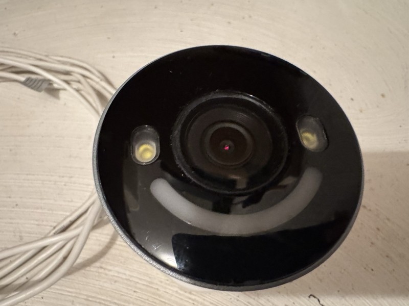 Lorex 4K Spotlight Indoor/Outdoor Wi-Fi 6 Security Camera gallery