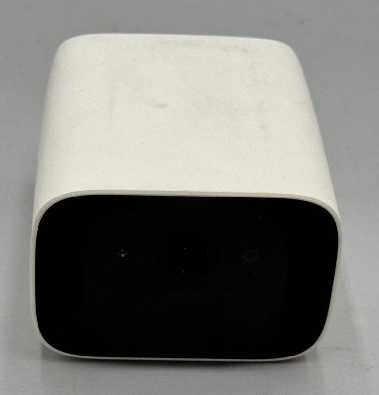 Eufy C210 Solar Security Camera Good Condition White gallery