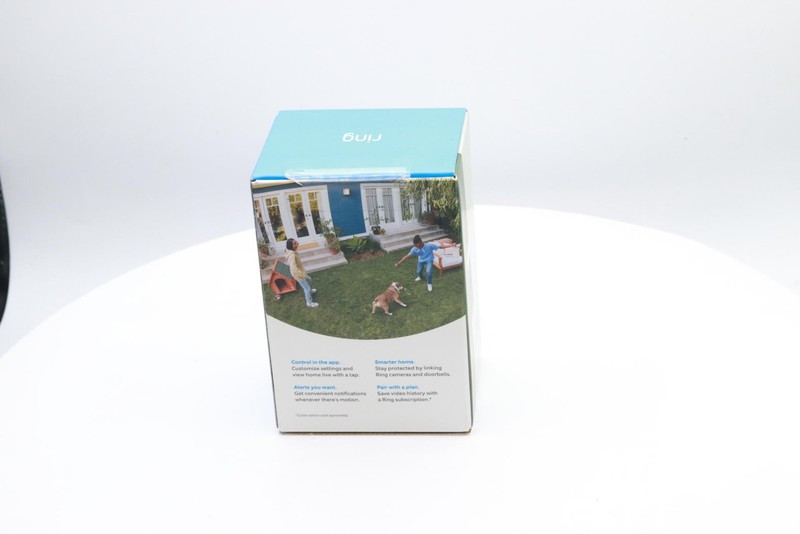 Ring Outdoor Cam (Stick Up Cam), White New Sealed gallery